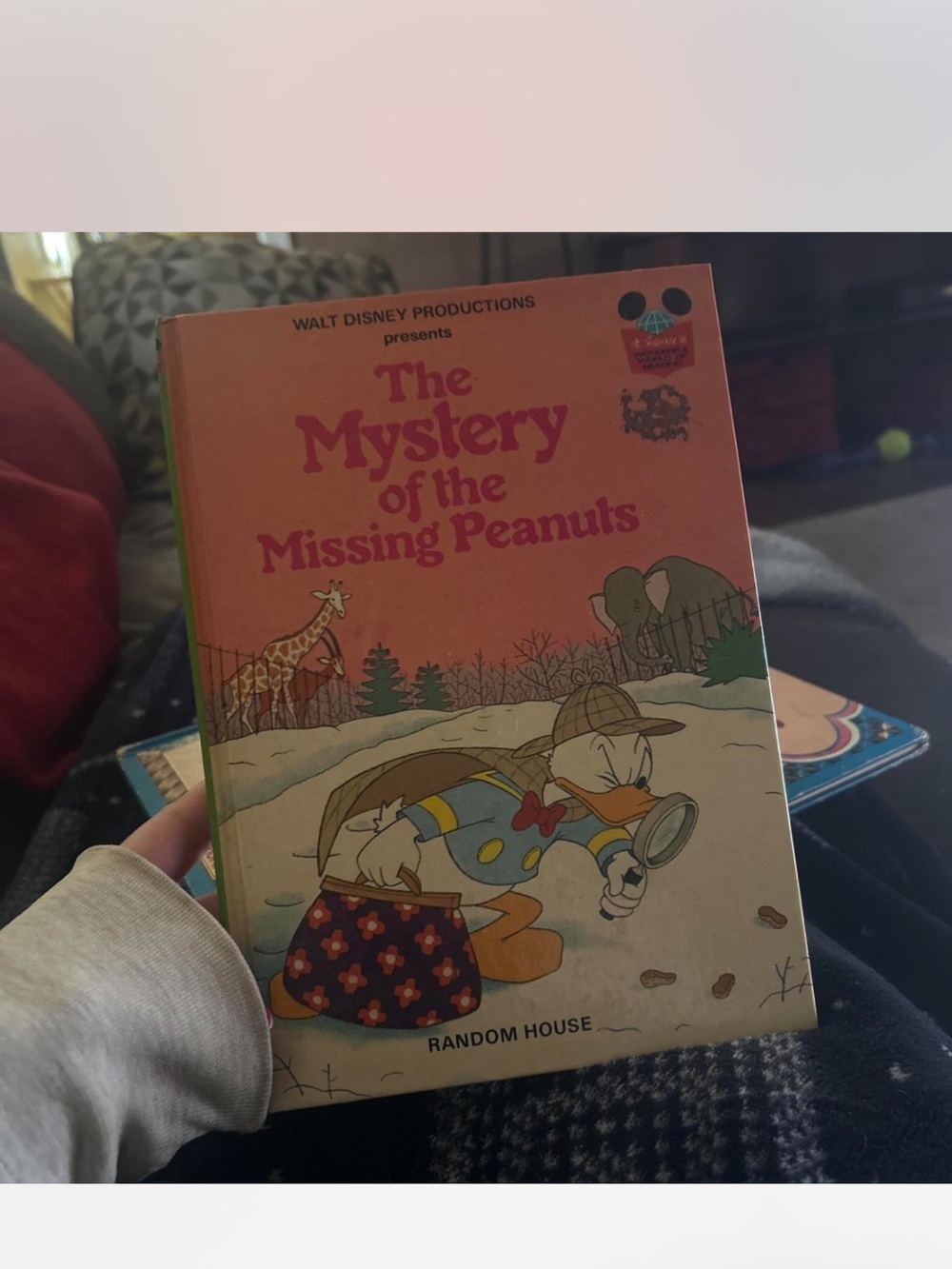 The Mystery of the Missing Peanuts Donald Duck Storybook - Coral Cover